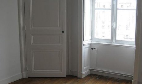Faire repeindre la chambre d'un ancien appartement - Nantes - ART-DECORATION-STANDING
